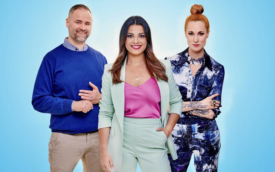 Husköp i blindo är en ny svensk realityserie med premiär på Viaplay under 2023. Programledare för den nya satsningen är Carin da Silva. Vid sin sida har hon inredningsproffset Lena Nyholm och en av Sveriges främsta experter inom fastighetsaffärer, Sebastian Stojanovic.